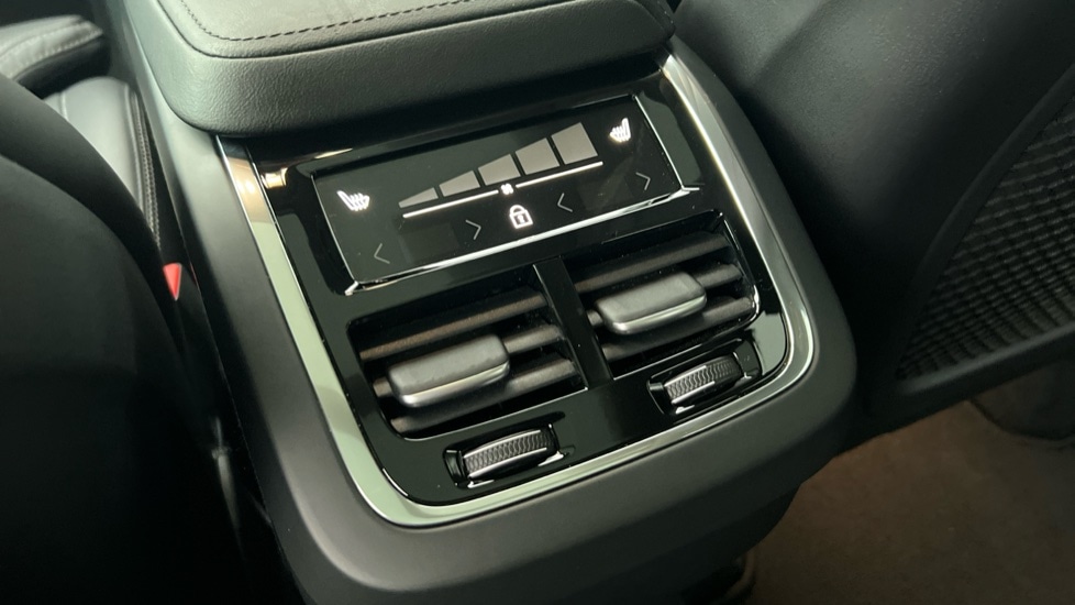 Used Volvo XC60 2025 for sale - 76914911: Photo 49