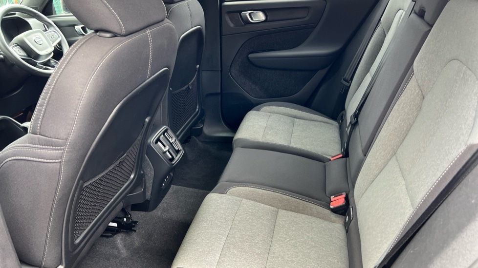 Used Volvo XC40 2023 for sale - 76948288: Photo 10