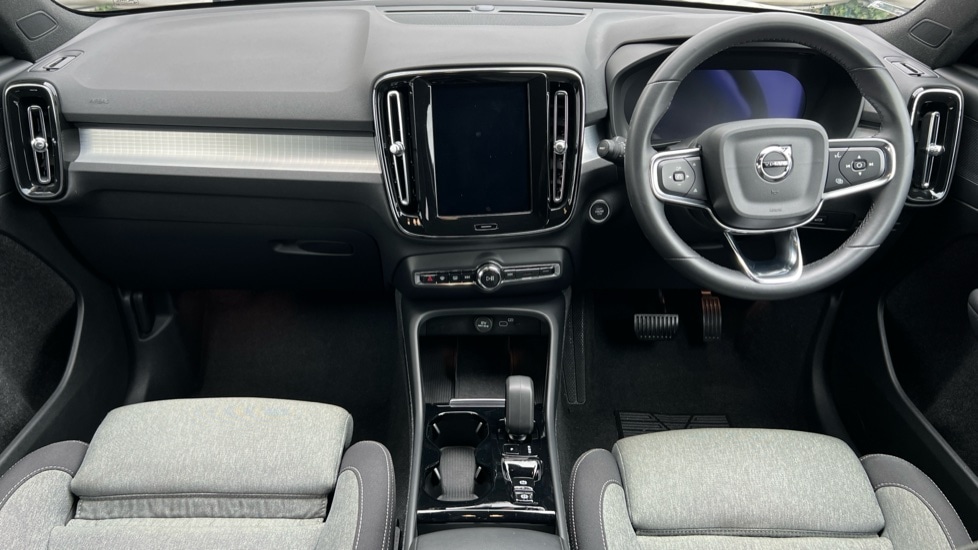 Used Volvo XC40 2023 for sale - 76948288: Photo 21