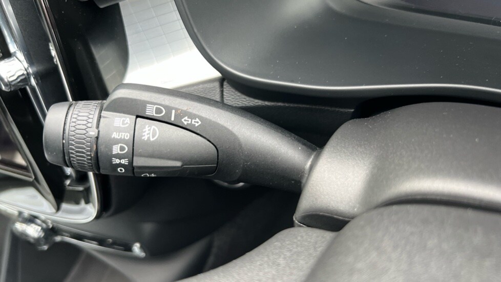 Used Volvo XC40 2023 for sale - 76948288: Photo 29