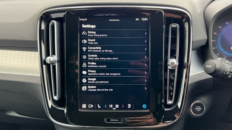 Used Volvo XC40 2023 for sale - 76948288: Photo 40