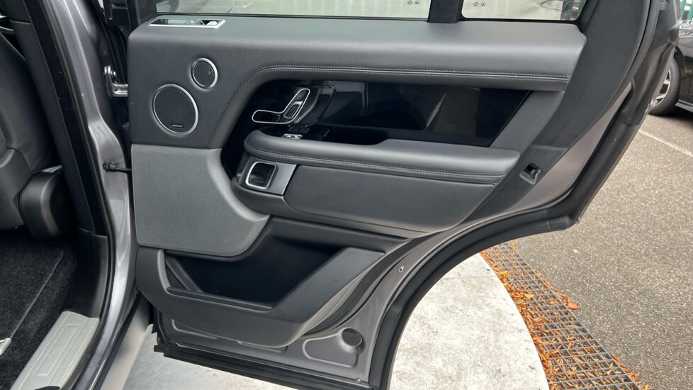 Used Land Rover Range Rover 2020 for sale - 76255040: Photo 45