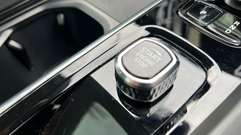 Used Volvo XC60 2025 for sale - 76575146: Photo 28