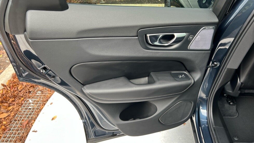 Used Volvo XC60 2025 for sale - 76575146: Photo 48