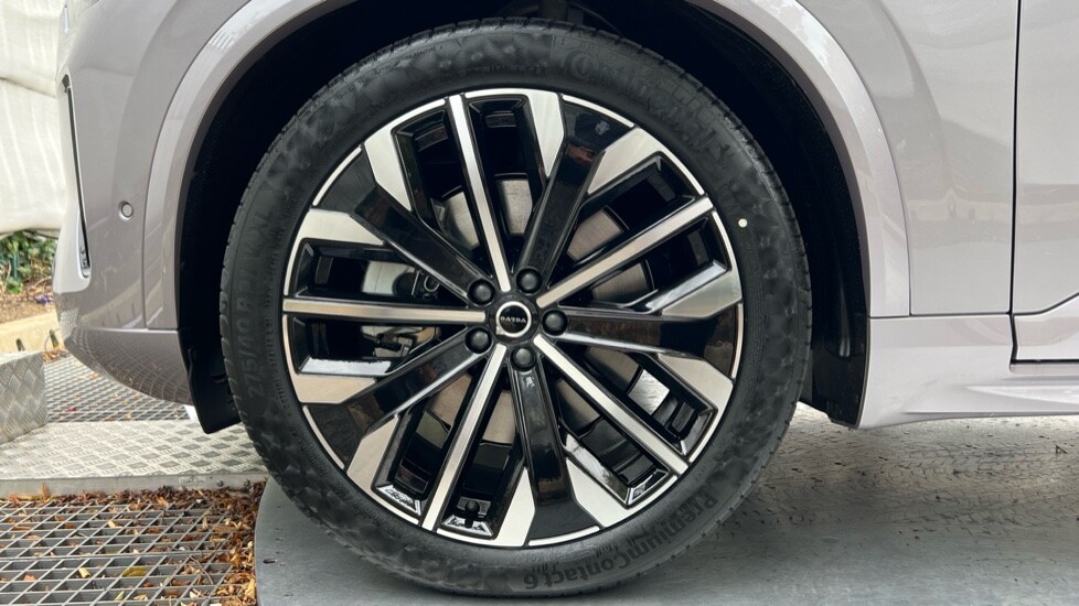 Used Volvo XC90 2025 for sale - 76112200: Photo 25