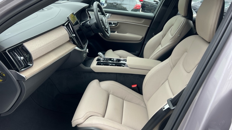 Used Volvo XC90 2025 for sale - 76112200: Photo 49