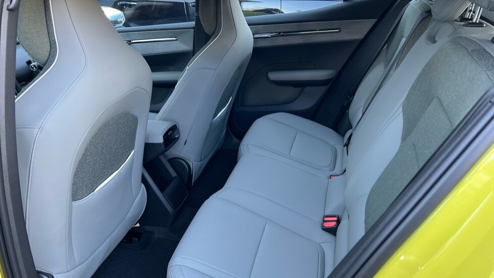 Used Volvo EX30 2025 for sale - 75472562: Photo 10