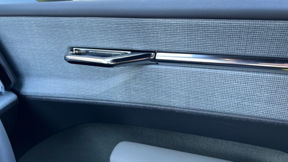 Used Volvo EX30 2025 for sale - 75472562: Photo 15