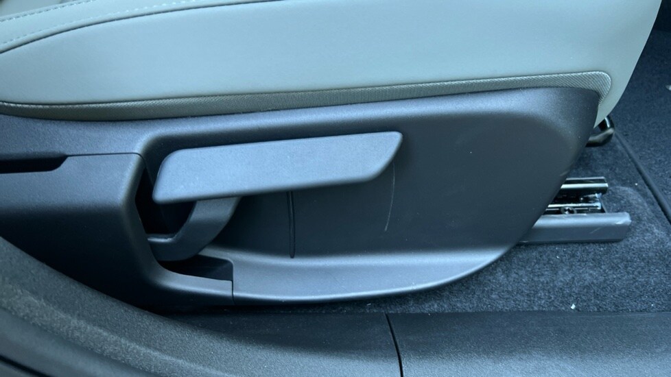 Used Volvo EX30 2025 for sale - 75472562: Photo 42