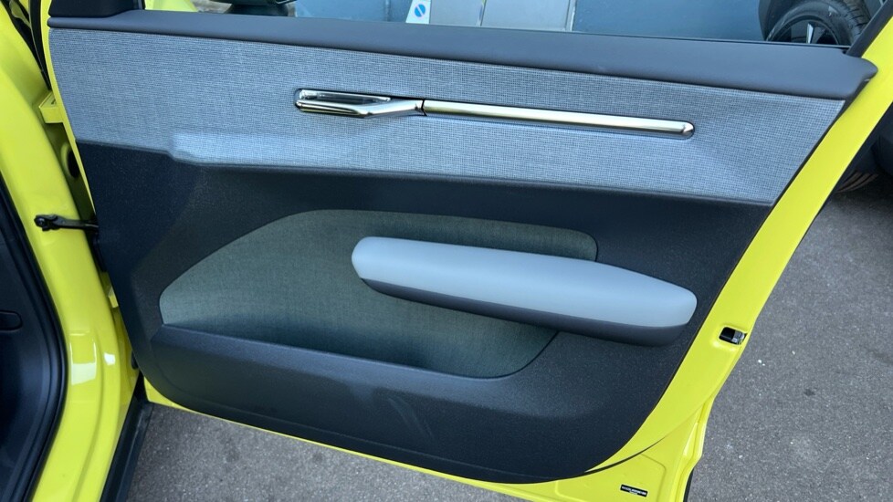 Used Volvo EX30 2025 for sale - 75472562: Photo 43