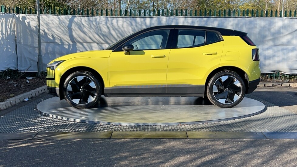 Used Volvo EX30 2025 for sale - 75472562: Photo 8