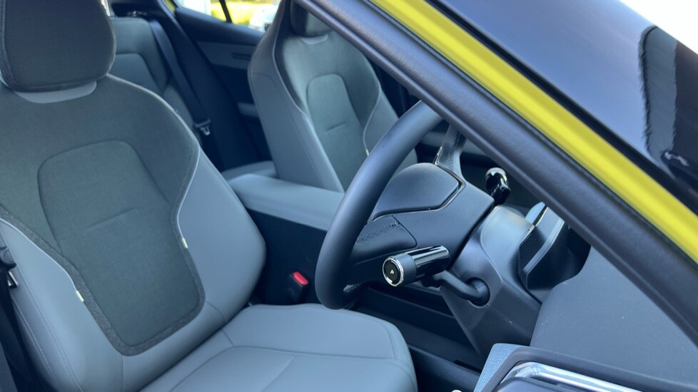 Used Volvo EX30 2025 for sale - 75472562: Photo 9