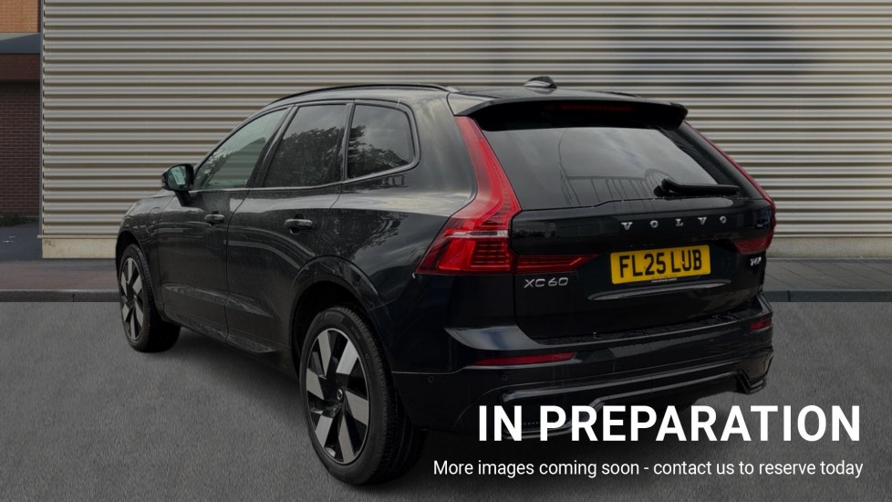 Used Volvo XC60 2025 for sale - 76589817: Photo 2
