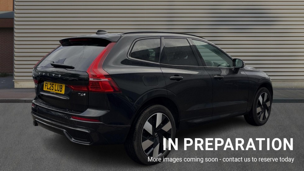 Used Volvo XC60 2025 for sale - 76589817: Photo 4