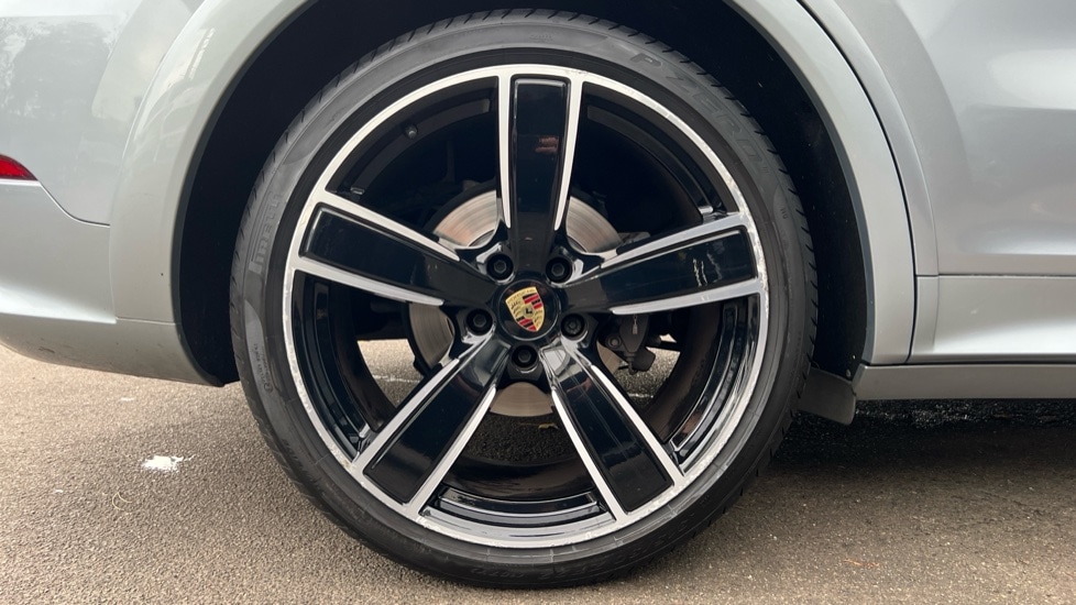 Used Porsche Cayenne 2023 for sale - 76434619: Photo 19