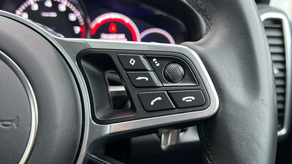 Used Porsche Cayenne 2023 for sale - 76434619: Photo 22