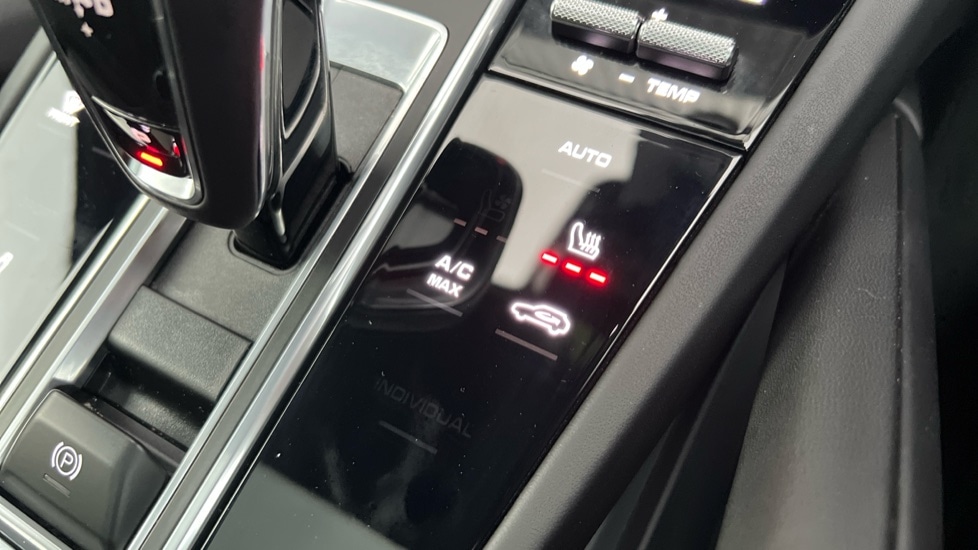 Used Porsche Cayenne 2023 for sale - 76434619: Photo 34