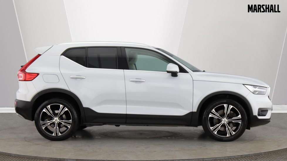 Used Volvo XC40 2021 for sale - 76501334: Photo 2