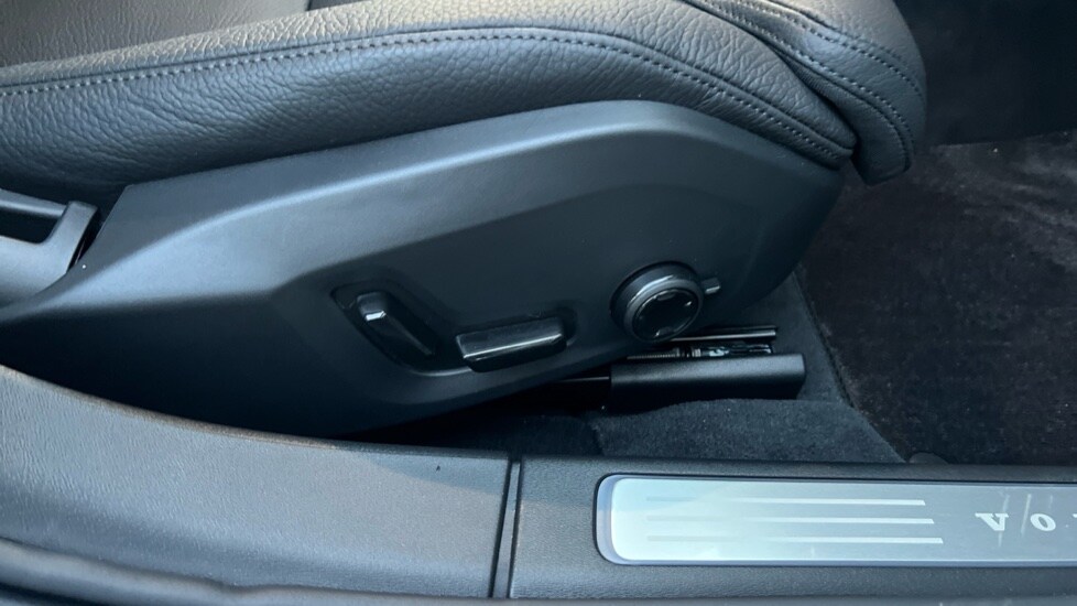 Used Volvo V90 2025 for sale - 75472477: Photo 44