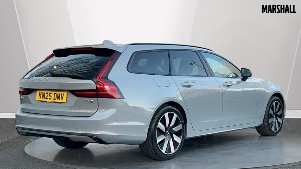 Used Volvo V90 2025 for sale - 75472477: Photo 7