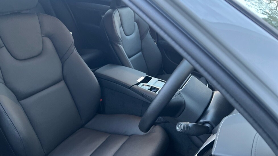 Used Volvo V90 2025 for sale - 75472477: Photo 9
