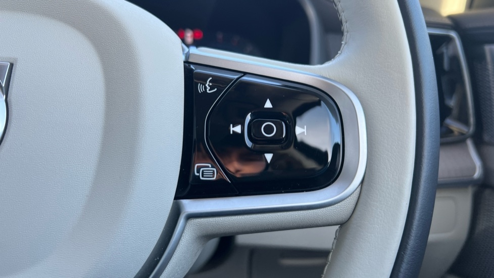 Used Volvo XC90 2025 for sale - 76999490: Photo 19