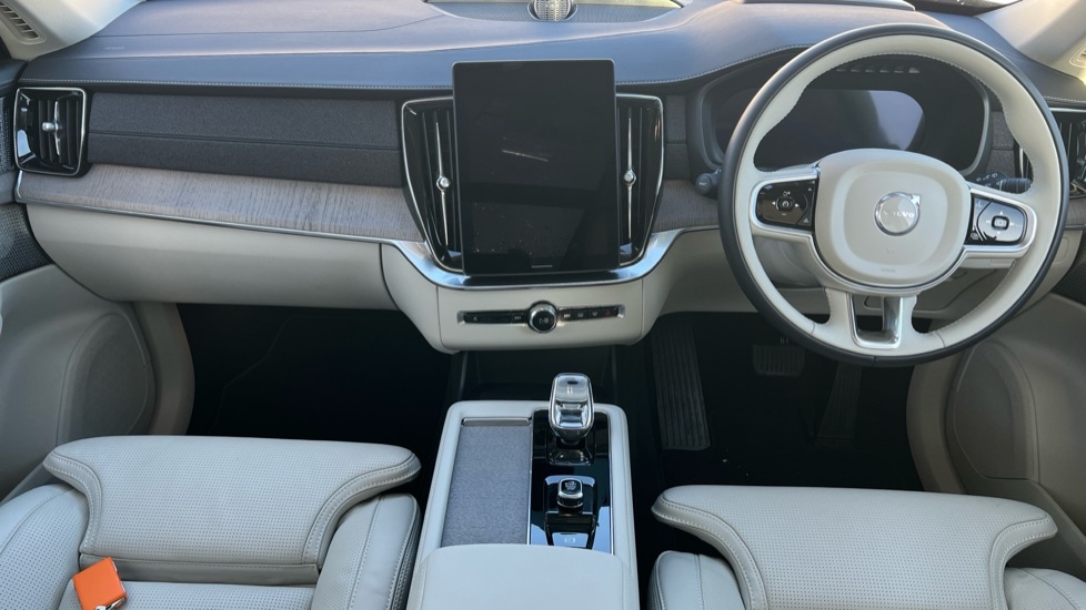 Used Volvo XC90 2025 for sale - 76999490: Photo 21