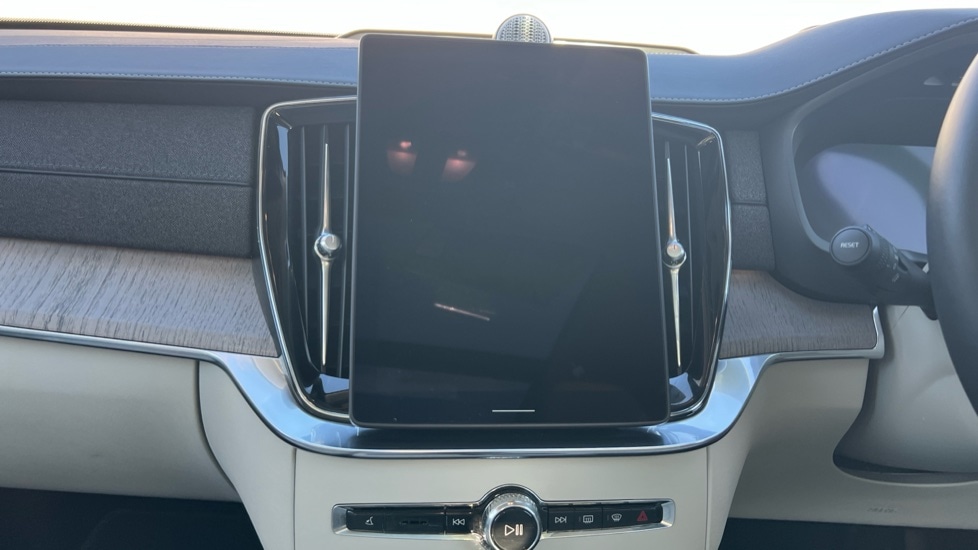 Used Volvo XC90 2025 for sale - 76999490: Photo 22