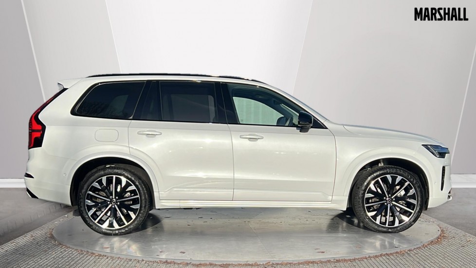 Used Volvo XC90 2025 for sale - 76999490: Photo 3