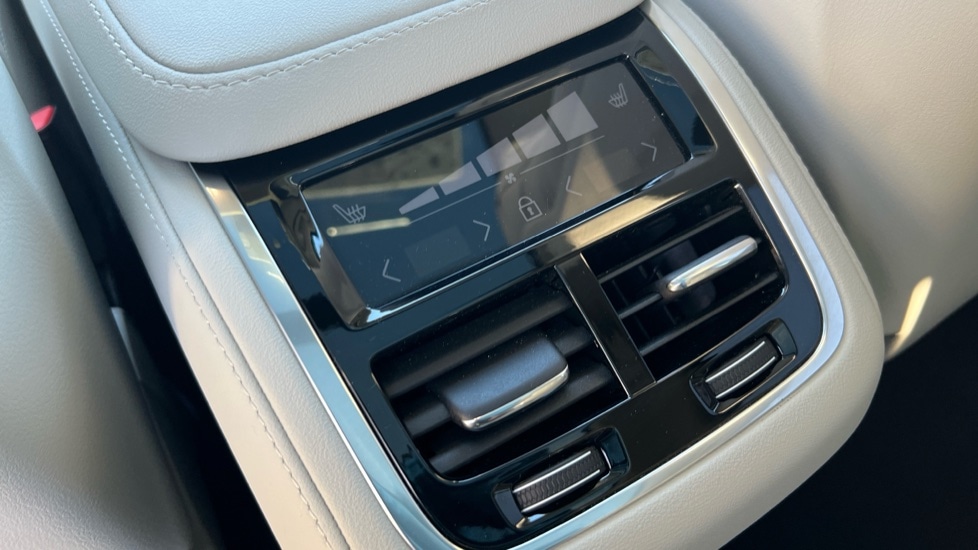 Used Volvo XC90 2025 for sale - 76999490: Photo 49