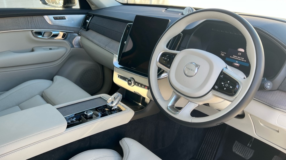 Used Volvo XC90 2025 for sale - 76999490: Photo 5