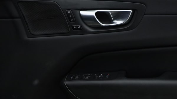 Used Volvo XC60 2022 for sale - 75472489: Photo 22
