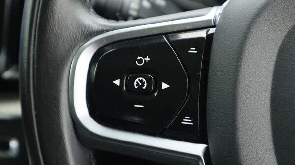 Used Volvo XC60 2022 for sale - 75472489: Photo 28