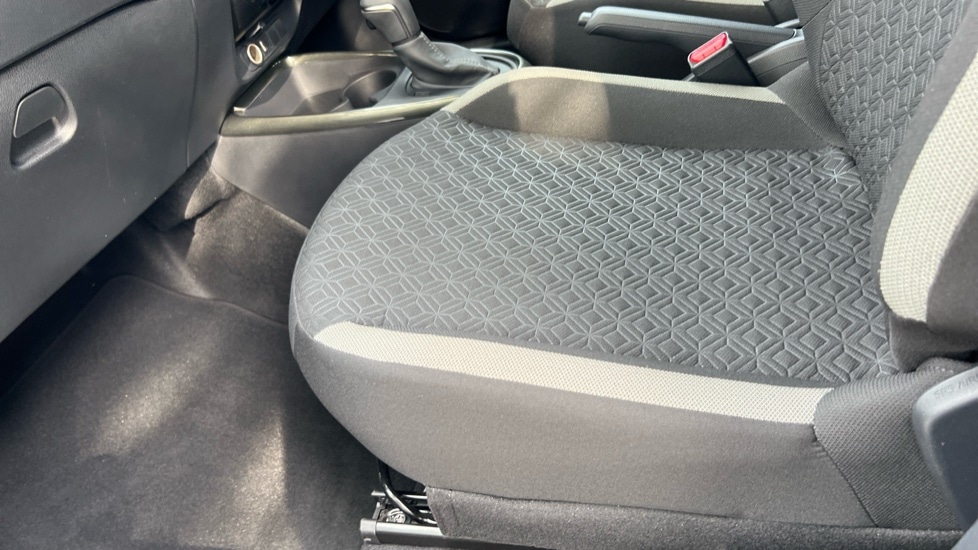 Used Toyota Aygo X 2023 for sale - 76540134: Photo 33