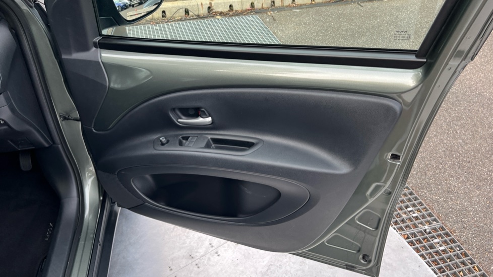 Used Toyota Aygo X 2023 for sale - 76540134: Photo 43