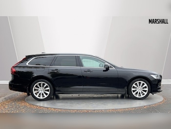 Used Volvo V90 2021 for sale - 76297641: Photo