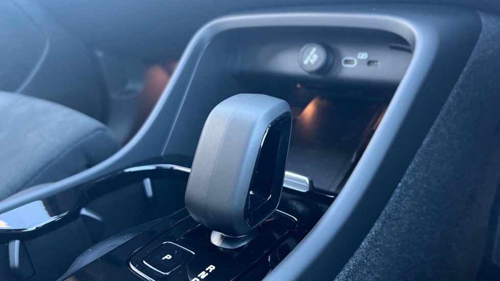 Used Volvo XC40 2024 for sale - 76593727: Photo 14