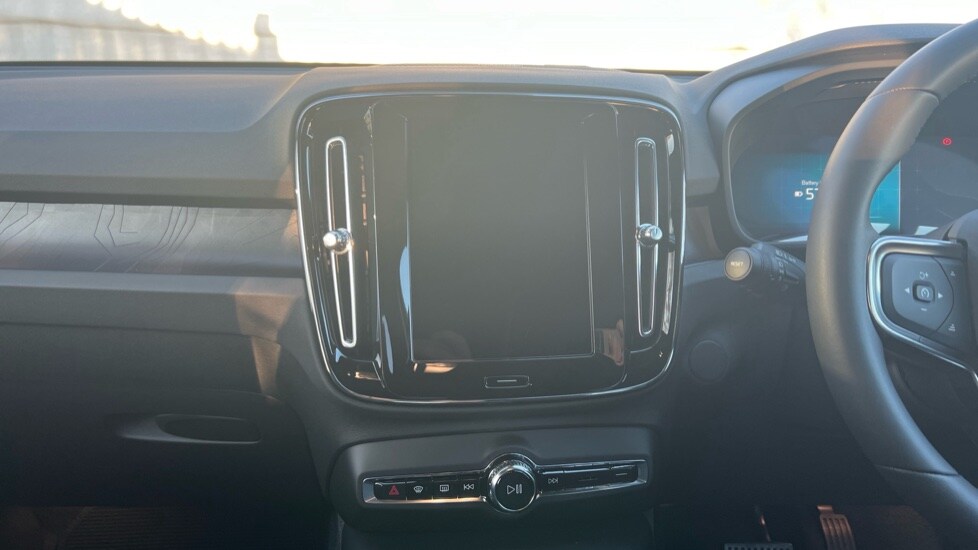 Used Volvo XC40 2024 for sale - 76593727: Photo 22