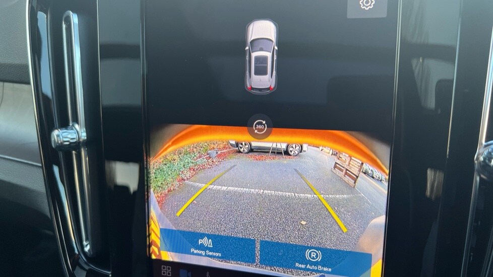 Used Volvo XC40 2024 for sale - 76593727: Photo 56