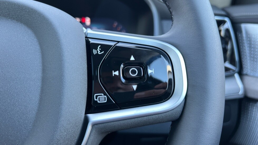 Used Volvo XC90 2025 for sale - 76112074: Photo 19