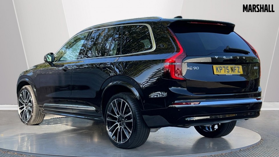 Used Volvo XC90 2025 for sale - 76112074: Photo 2