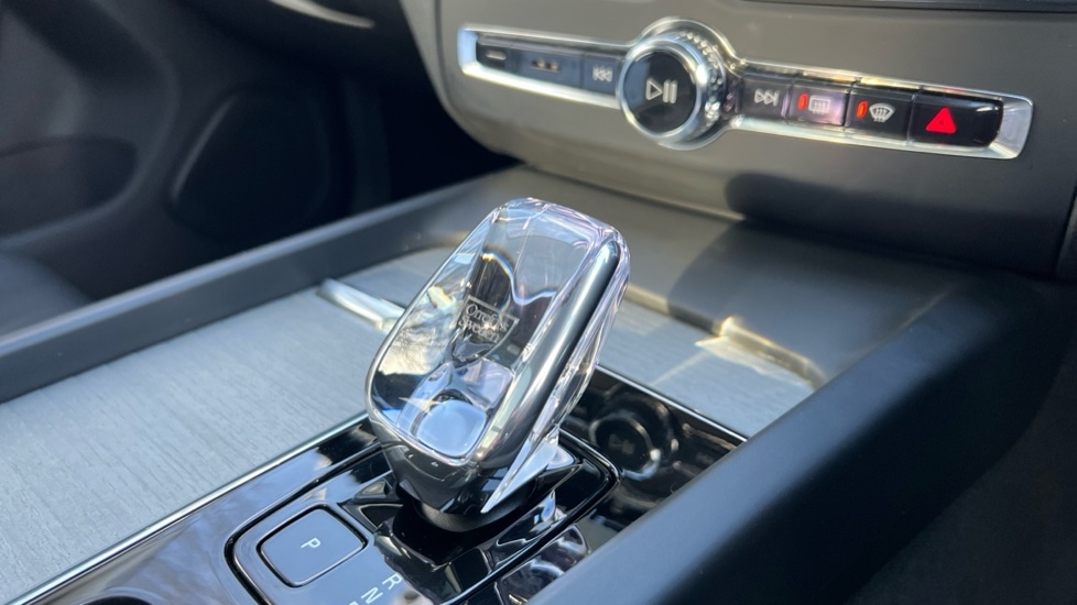 Used Volvo XC60 2025 for sale - 77018235: Photo 14