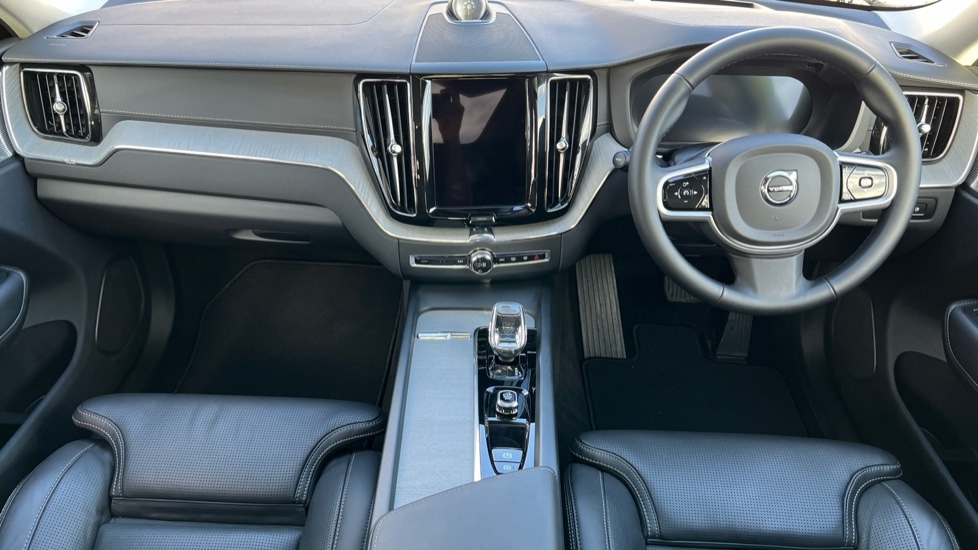 Used Volvo XC60 2025 for sale - 77018235: Photo 21