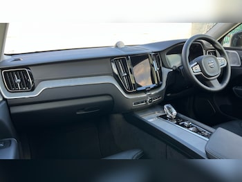Used Volvo XC60 2025 for sale - 77018235: Photo