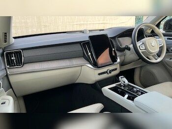 Used Volvo XC90 2025 for sale - 76684225: Photo