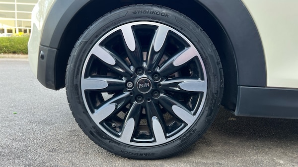 Used MINI Convertible 2020 for sale - 75547417: Photo 19