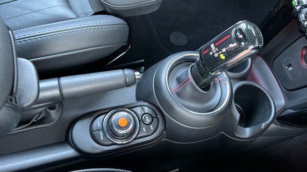 Used MINI Convertible 2020 for sale - 75547417: Photo 28
