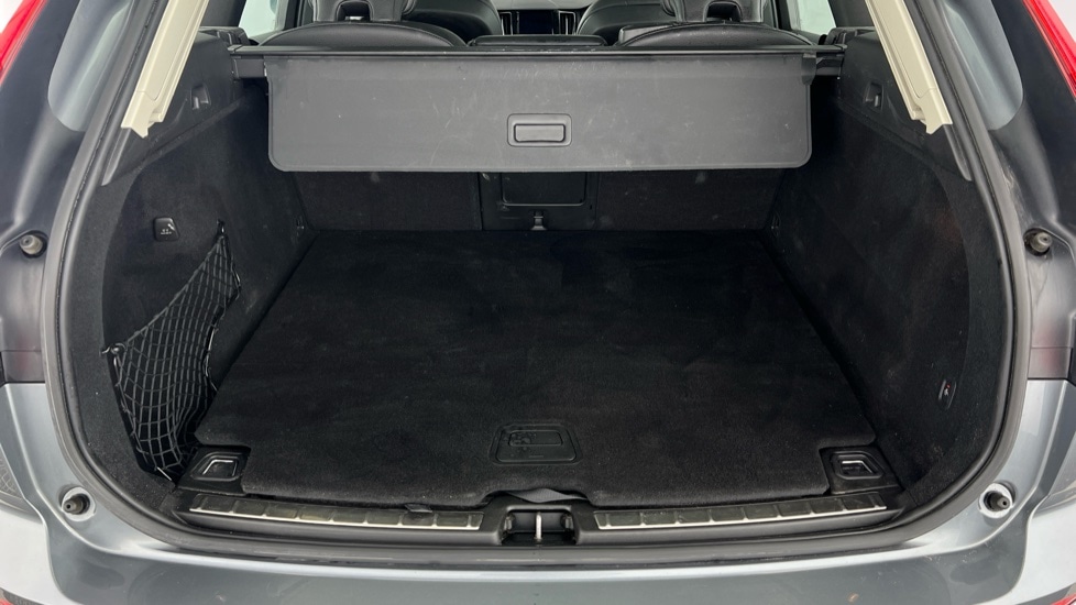 Used Volvo XC60 2021 for sale - 76586974: Photo 5