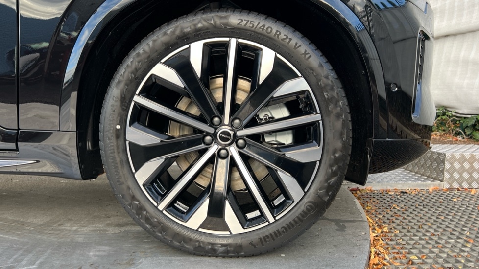 Used Volvo XC90 2025 for sale - 76112356: Photo 16