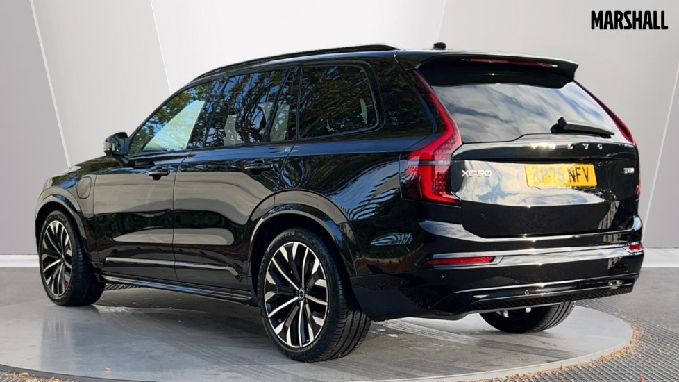 Used Volvo XC90 2025 for sale - 76112356: Photo 2